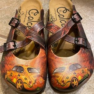 Vegan clogs orange & yellow beetle NWOT
